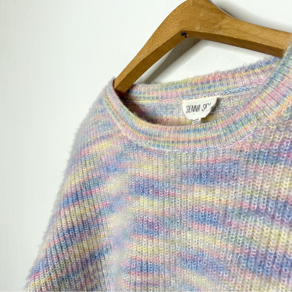 Sienna Sky Fuzzy Knit Pastel Rainbow Cropped Sweater Medium M - Picture 5 of 8